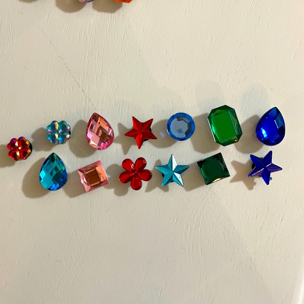 Crocs Charms - Picture 2 of 2
